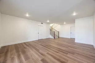 1104 W 10125 S, South Jordan, UT 84095 - Photo 30