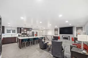 2031 E La Tour Cir, Salt Lake City, UT 84121 - Photo 8