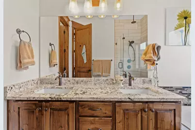 2644 W Titans Ct S, South Jordan, UT 84095 - Photo 20