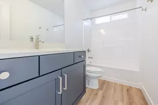 818 N Danvers Dr, Saratoga Springs, UT 84045 - Photo 16