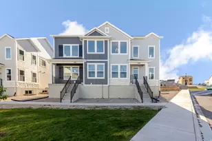 818 N Danvers Dr, Saratoga Springs, UT 84045 - Photo 2