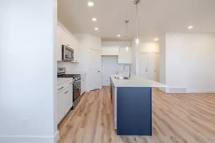 818 N Danvers Dr, Saratoga Springs, UT 84045 - Photo 10