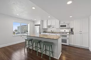 3926 S Panorama Dr, Saratoga Springs, UT 84045 - Photo 30