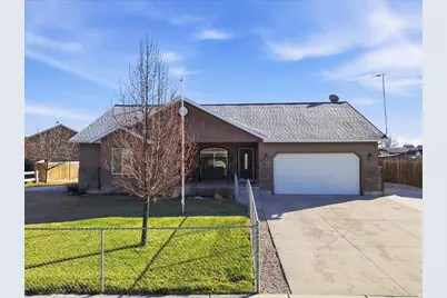 455 S Rock Creek Dr, Gunnison, UT 84634 - Photo 2