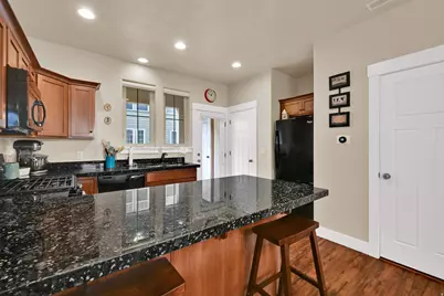 1956 S Grant Ave E, Ogden, UT 84401 - Photo 8