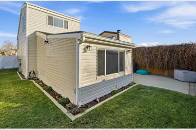 2335 W 4195 S, Taylorsville, UT 84119 - Photo 34