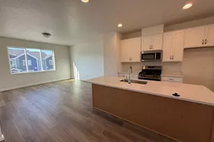 517 S 800 W, American Fork, UT 84003 - Photo 12