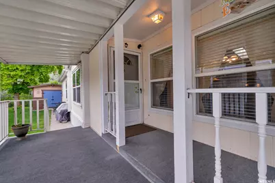 5092 S El Sendero Cir E, Salt Lake City, UT 84117 - Photo 4