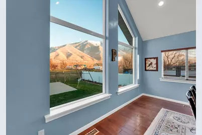 310 N 800 E, Mapleton, UT 84664 - Photo 12