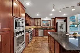 310 N 800 E, Mapleton, UT 84664 - Photo 12