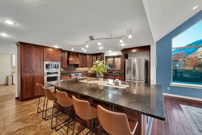 310 N 800 E, Mapleton, UT 84664 - Photo 4