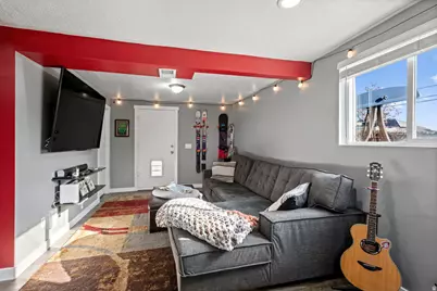 230 E Southgate Ave S, Salt Lake City, UT 84115 - Photo 12