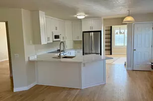 3181 E Deer Circle, Cottonwood Heights, UT 84121 - Photo 10