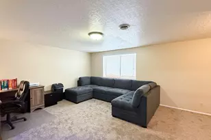 876 E 1025 S, Ogden, UT 84404 - Photo 24