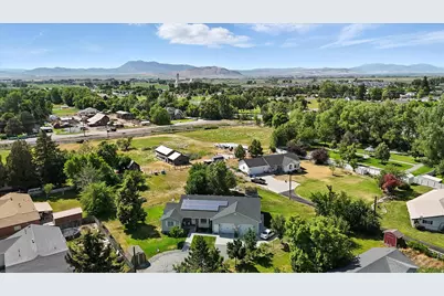 85 S 300 W, Smithfield, UT 84335 - Photo 52