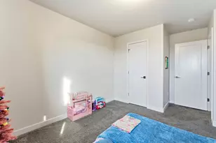 3213 S 2400 W, West Haven, UT 84401 - Photo 18