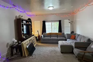 532 N Seven Peaks Blvd, Provo, UT 84606 - Photo 2