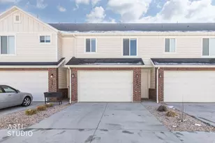 2674 S 2250 W, West Haven, UT 84401 - Photo 22