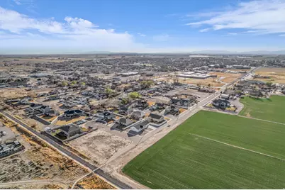 520 E 450 N, Delta, UT 84624 - Photo 46