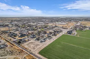 520 E 450 N, Delta, UT 84624 - Photo 46