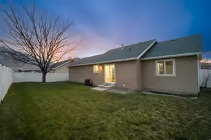 1463 S 260 W, Payson, UT 84651 - Photo 24
