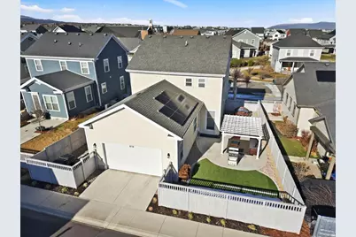 6299 W Meadow Grass Dr, South Jordan, UT 84009 - Photo 4