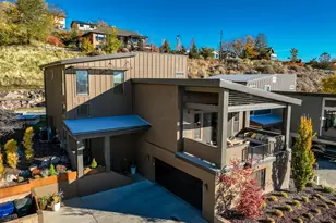 73 E Columbus Ct, Salt Lake City, UT 84103 - Photo 2