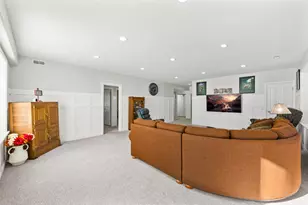 1952 E Bluffside Circle, Sandy, UT 84092 - Photo 32