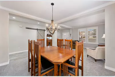 1952 E Bluffside Cir, Sandy, UT 84092 - Photo 10