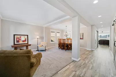 1952 E Bluffside Cir, Sandy, UT 84092 - Photo 6