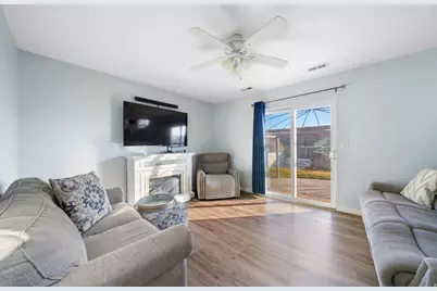 5661 W Sunkist Dr S, Kearns, UT 84118 - Photo 10