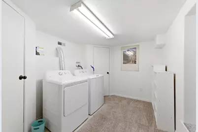 477 N Doxey, Ogden, UT 84403 - Photo 16