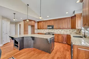 83 W 850 S, Centerville, UT 84014 - Photo 12