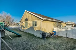 83 W 850 S, Centerville, UT 84014 - Photo 40