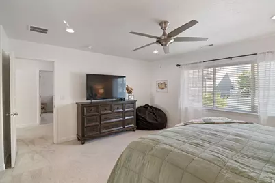 1023 W Molly Pitcher Cir, Bluffdale, UT 84065 - Photo 10