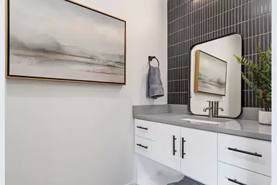 32 W 400 S, Bountiful, UT 84010 - Photo 16