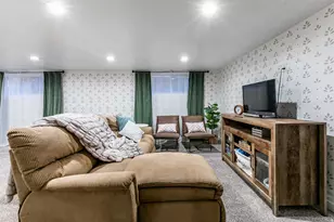 610 E Pages Ln, Centerville, UT 84014 - Photo 30