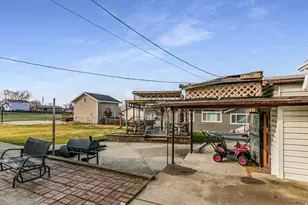 610 E Pages Ln, Centerville, UT 84014 - Photo 36