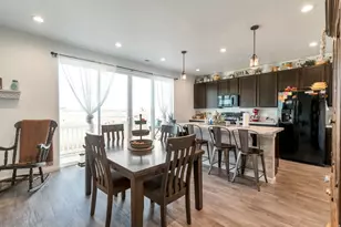 167 W Dunlin Dr, Salem, UT 84653 - Photo 2