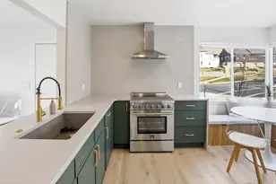 591 N Center St, Salt Lake City, UT 84103 - Photo 8