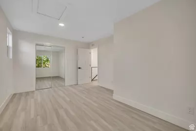 2202 S Lake St, South Salt Lake, UT 84106 - Photo 10