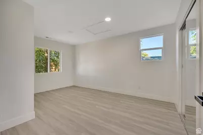 2202 S Lake St, South Salt Lake, UT 84106 - Photo 14