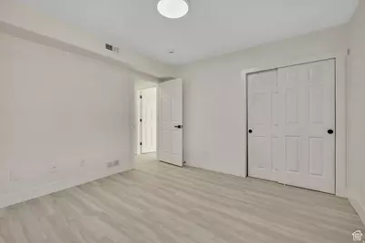 2202 S Lake St, South Salt Lake, UT 84106 - Photo 16