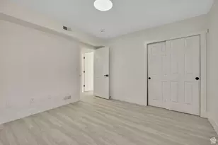 2202 S Lake St, South Salt Lake, UT 84106 - Photo 16