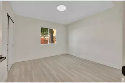 2202 S Lake St, South Salt Lake, UT 84106 - Photo 4