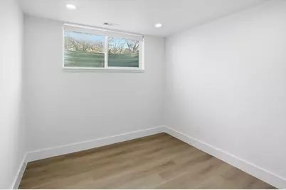 580 N 200 W, Salt Lake City, UT 84103 - Photo 18