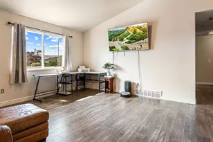 826 S 600 E, Payson, UT 84651 - Photo 6