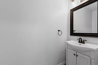 475 Wellington Dr, Kaysville, UT 84037 - Photo 24