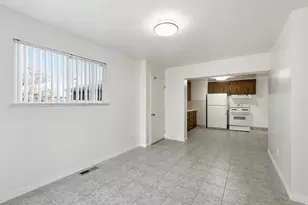 1076 S Glendale Circle, Salt Lake City, UT 84104 - Photo 12