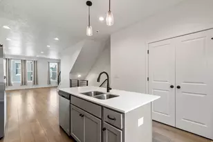 6647 W Skip Rock Rd, South Jordan, UT 84009 - Photo 2